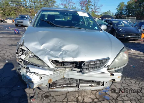 2003 Toyota Camry Se V6 from USA, damaged, VIN JTDBF32KX30116186